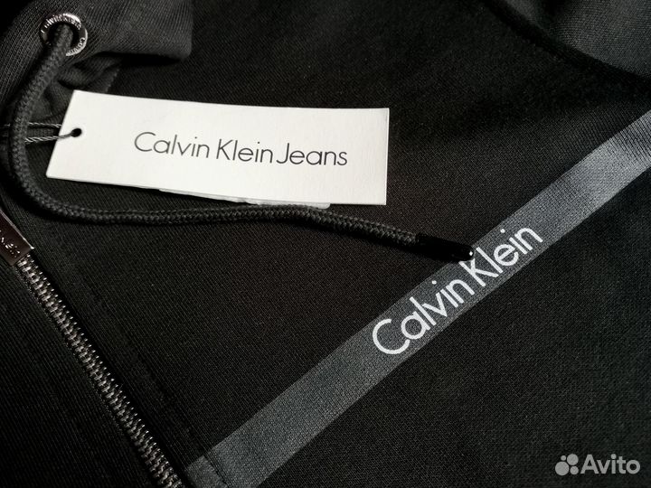 Кофта на молнии мужская