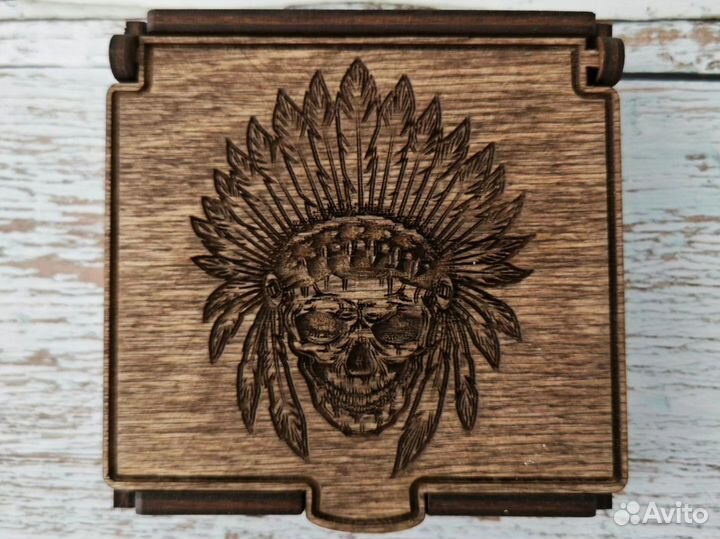 Подарочная коробка, упаковка