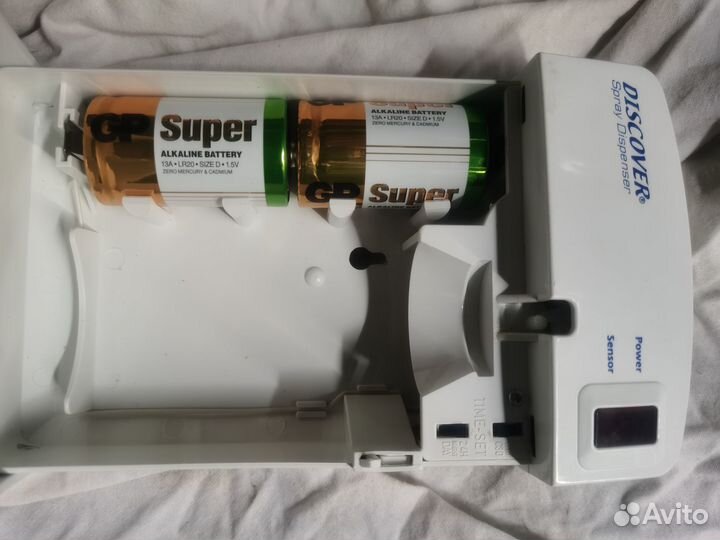 Диспенсер освежителя воздуха