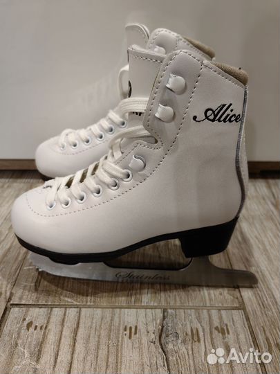 Коньки фигурные