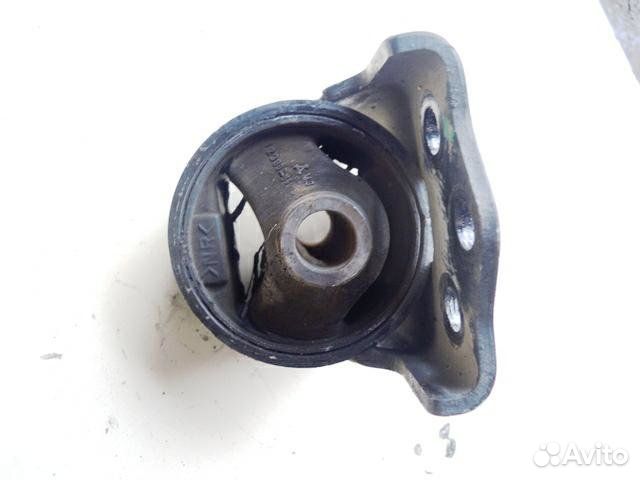 Подушка кпп toyota toyoace KDY231 1kdftv