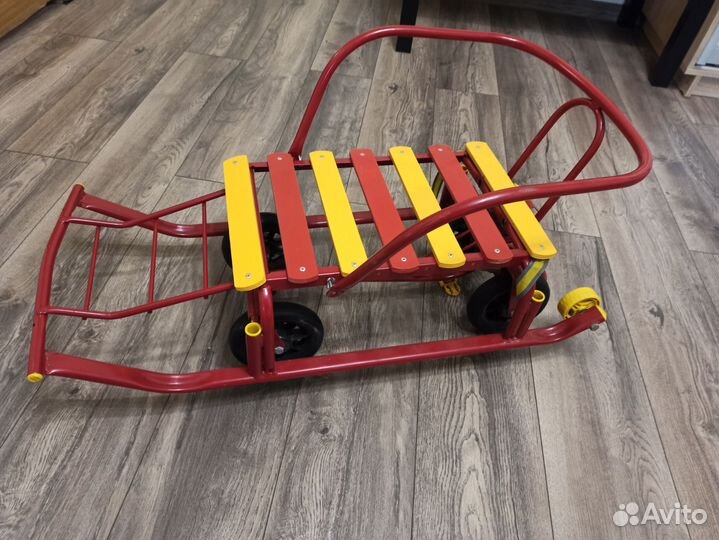 Детские санки с колесами