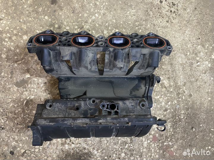 Впускной коллектор Пежо 408 EC5