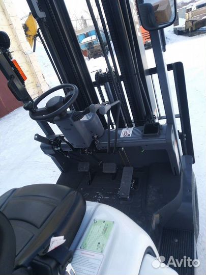 Вилочный погрузчик TEU FG25T, 2023