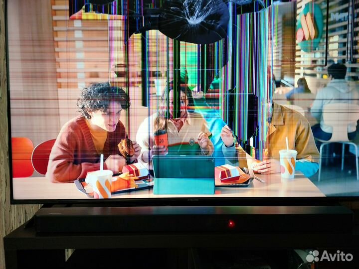 Телевизор SMART tv на запчасти