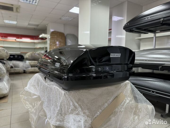 Автобокс Voyage 440л 175см Черный металлик глянец