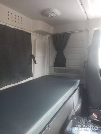 IVECO-Hongyan 8x4 (CQ1314/3304/3314), 2023