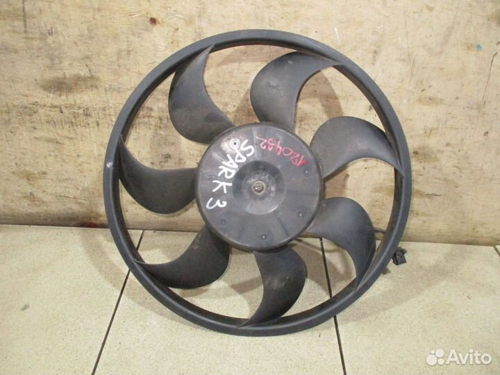 Вентилятор радиатора Chevrolet Spark 3 (M300)