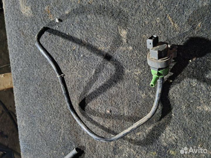 Клапан электромагнитный Mercedes-Benz E-Klass W212