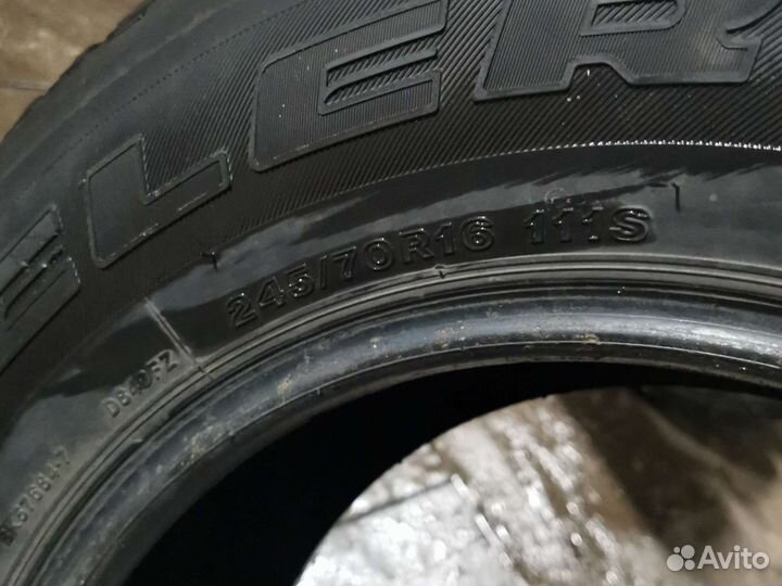 Bridgestone Dueler H/T 245/70 R16 111S