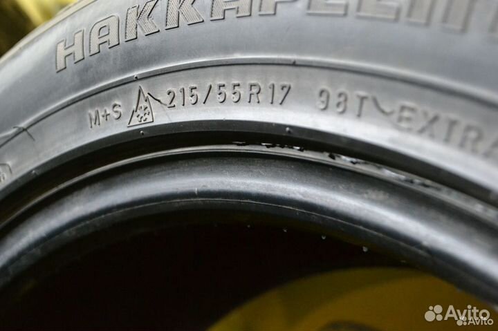 Nokian Tyres Hakkapeliitta 7 215/55 R17