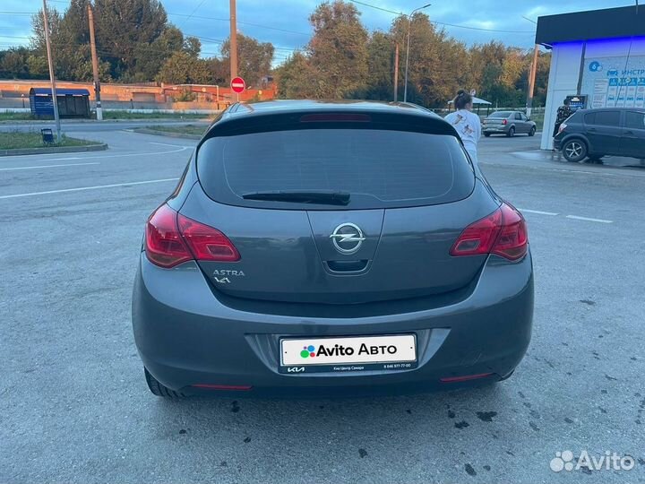 Opel Astra 1.6 МТ, 2011, 191 000 км