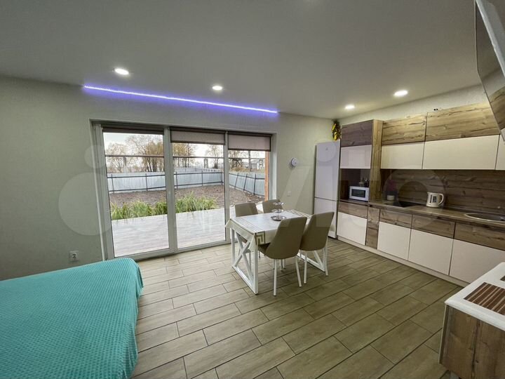 Дом 240 м² на участке 11 сот.