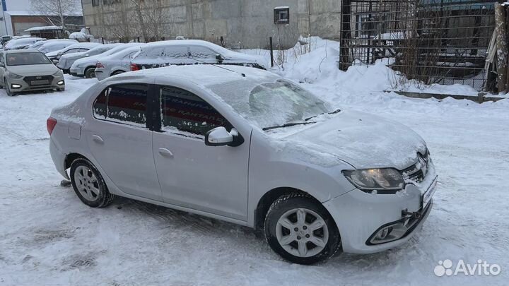 Крыло заднее левое Renault Logan 2