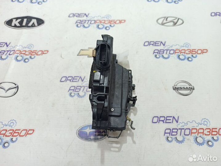 Замок боковой двери передний левый Renault Arkana