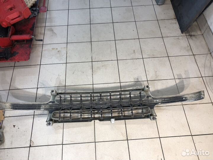 Решетка радиатора Chevrolet Tahoe GMT 800