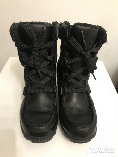 Зимние ботинки б/у Timberland для мальчика 34UB