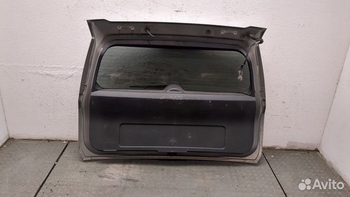 Крышка багажника Jeep Patriot 2010, 2011