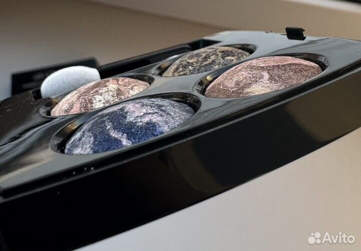 Chanel тени для век 51 marbres intenses