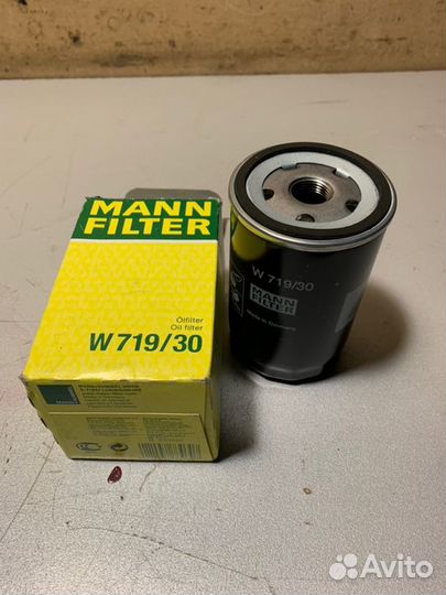 Фильтр масляный Audi A4