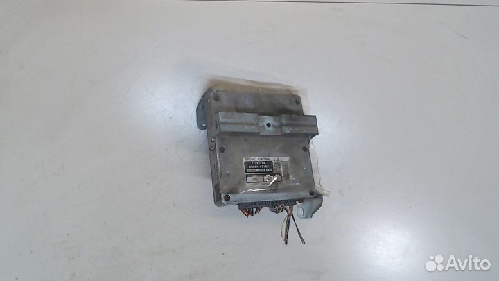 Блок управления двигателем Toyota RAV 4, 1998