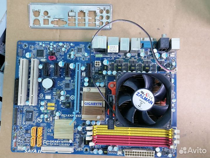 Комплект gigabyte GA-MA770+Athlon 64 x2куллер