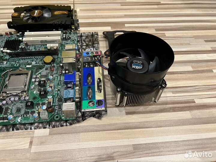Материнская плата с процессором 1156