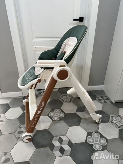 Стульчик для кормления Happy baby berny v2