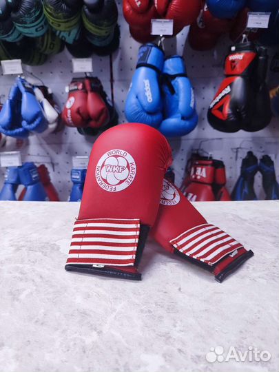 Перчатки для каратэ (XS/S/M/L)