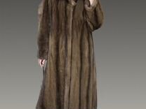 Норка крестовка зверек. Кохинуровая окраска норки. Кохинуровые норки получаются в результате скрещивания белых. Норка крестовка зверек. Кохинуровые норки светлые с черным.