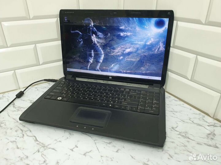 Ноутбук DNS GT540