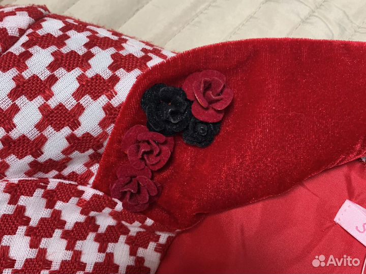 Пиджак для девочки 146