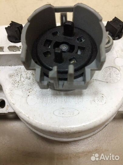 Блок управления отопителем Ford Focus