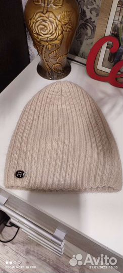 Шапка женская