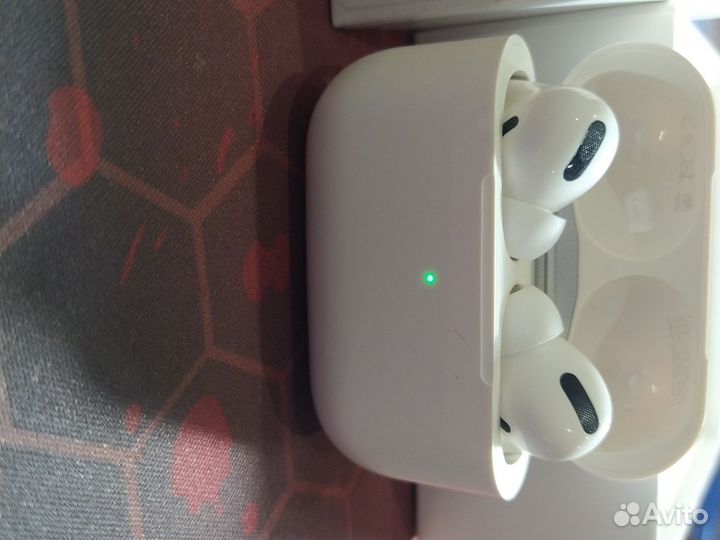Наушники Airpods pro