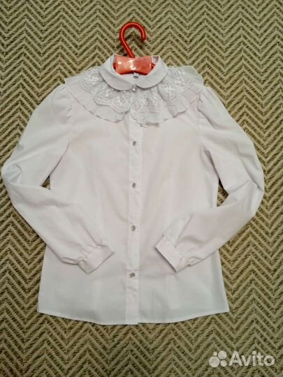 Школьная блузка белая 152 р. Смена