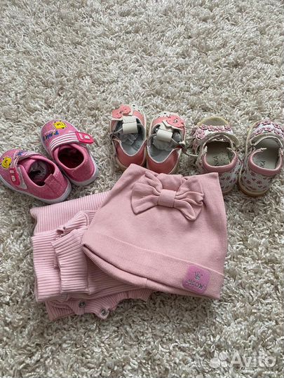 Пакет вещей для девочки р.80 и летняя обувь р.20