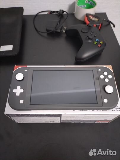 Nintendo switch lite + картридж мк11