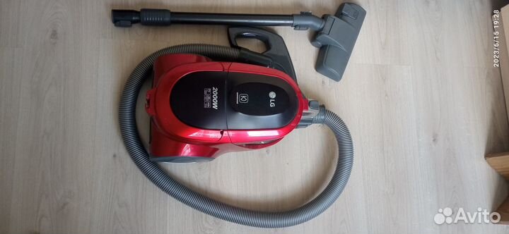 Пылесос LG kompressor 2000w