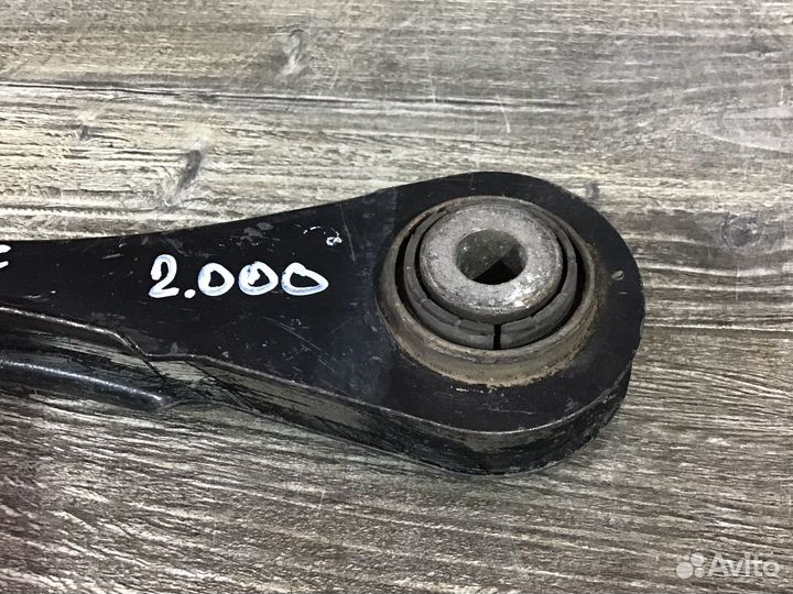 Рычаг задний левый правый Volkswagen Touareg NF