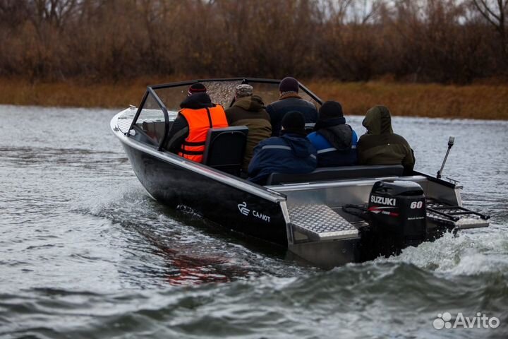 Алюминиевый катер Салют 480 Neo