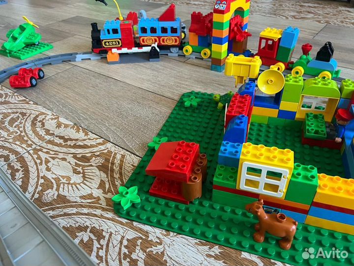 Lego duplo железная дорога