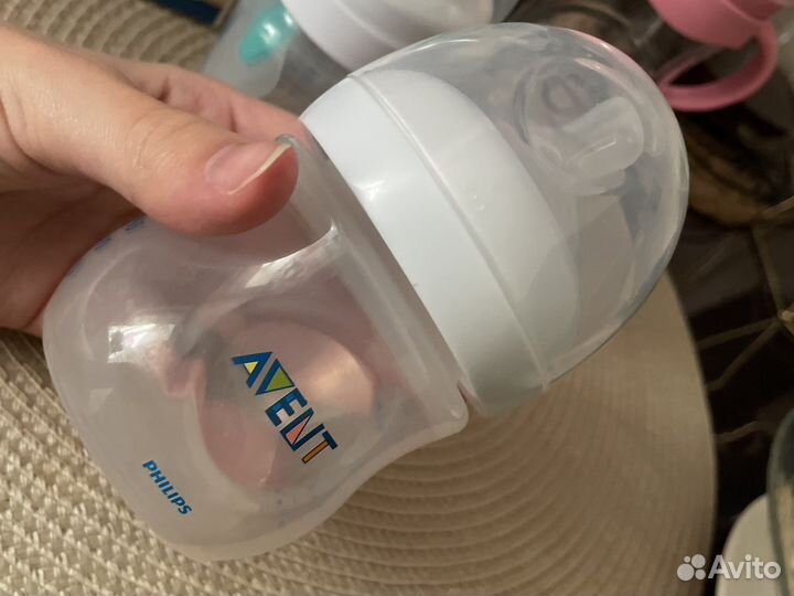 Бутылочка авент