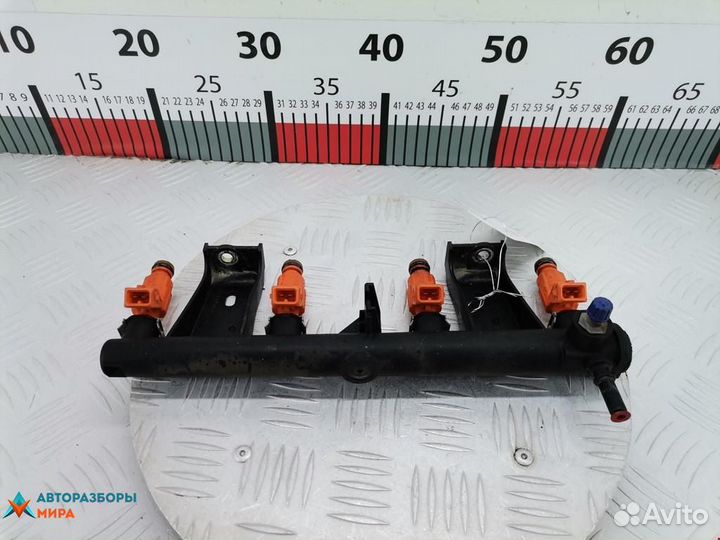 Форсунка Peugeot 206 рест. 2004 1984F7