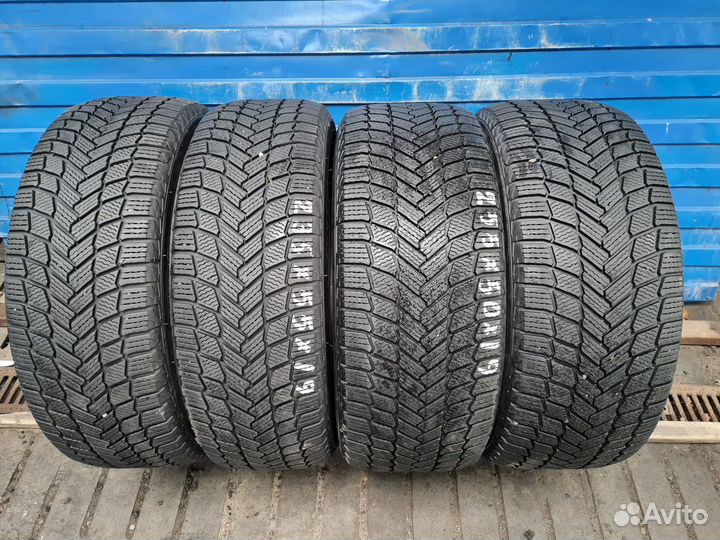 Michelin X-Ice Snow SUV 235/55 R19 и 255/50 R19 107H