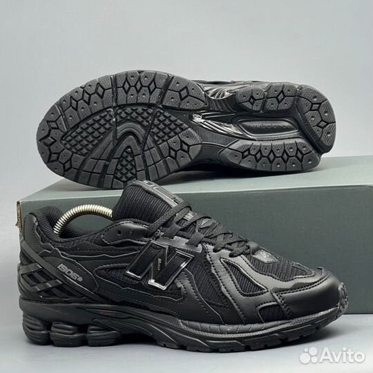 Кроссовки New Balance 1906