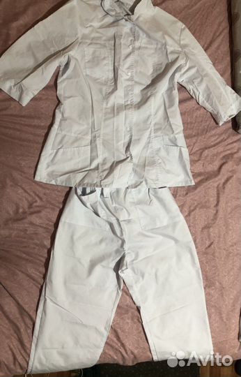 Медицинский костюм