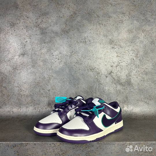 Кроссовки Nike Dunk Low Retro 