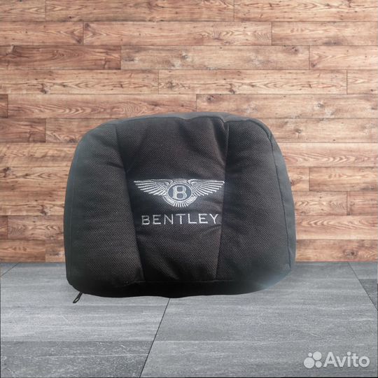 Подушка на подголовник Bentley #777 черная