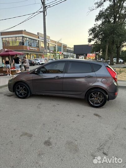 Hyundai Solaris 1.6 МТ, 2011, 198 000 км